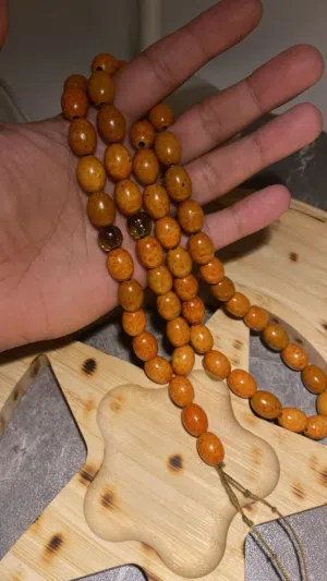 كهرب بطارية قديم من عقود منمش