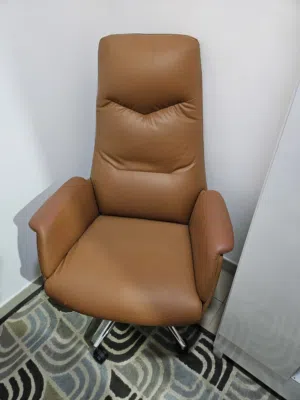 Brown Leather Recliner Office Armchair - Excellent
