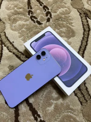 Apple iPhone 12 128 GB in Al Dakhiliya