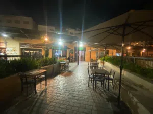 مطعم للبيع