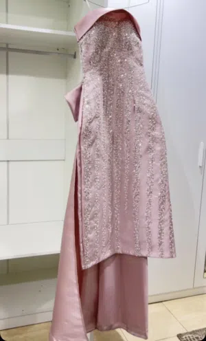 فستان زفاف للبيع