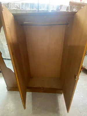 كنتور صاج نظيف 3بيبان مستعمل
