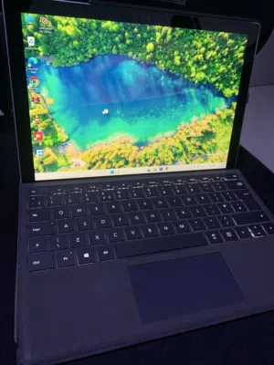 Microsoft Surface Pro 6  2-in-1 Laptop & Tablet  لابتوب وتابلت