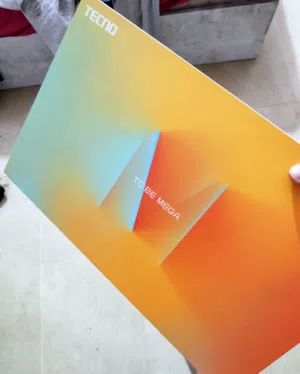 اTECNO Megabook S14  جديد غير مستعمل ولا مفتوح..  تصميم فخم وخفيف بشكل مذهل مع أداء قوي للاستخدام ال