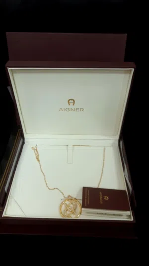 قلاده اقنر اصليAIGNER Women Necklace original