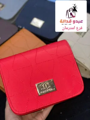 شنط يد واحزيه نسائيه للبيع
