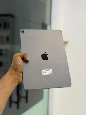 iPad Pro 64 GB 11 inch - Fine condition- Good working