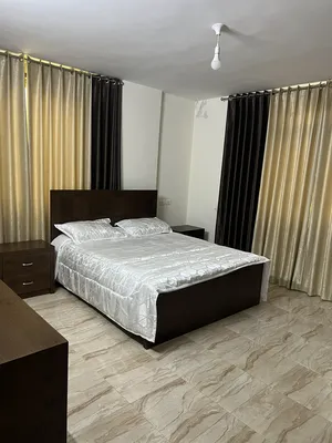 ٣ غرف نوم . مفروشة . شهري3
