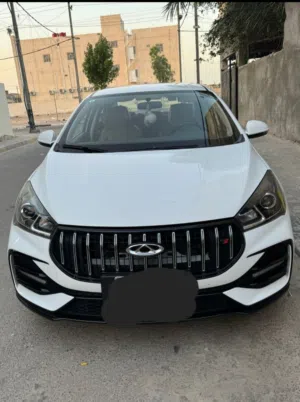 شيري اريزو5 2025 جديده باسمي حره مداور ثاني يوم للبيع  وبيهه مجال والرقم موجود أقره الوصف