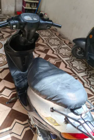 السلام عليكم دراجه بيجي 9زروف شوف الوسف