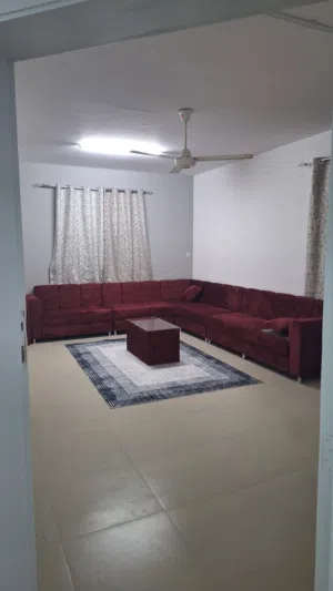 120 m2 2 Bedrooms Apartments for Rent in Muscat Al Khuwair