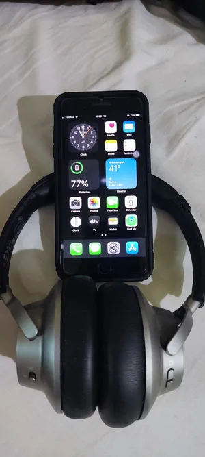 iphone 7 plus 256gb with soundcore headphone noise cancellation