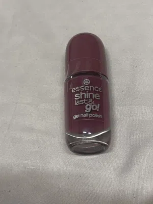 Nail bolish