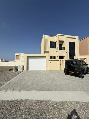 3 Bedrooms . 4 Bathrooms . 218 m24