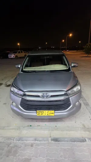 Toyota innova crysta 2016
