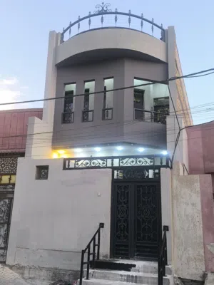100 m2 2 Bedrooms Townhouse for Rent in Basra Qibla