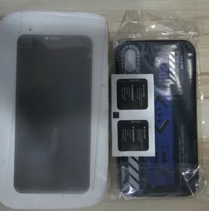 شاشة حماية(مخفي) وكفر لهاتف أيفون XR جديد لم يستخدم