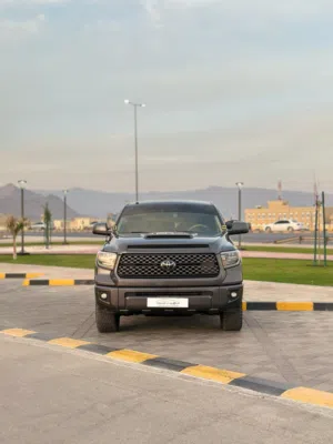 Used Toyota Tundra in Al Dakhiliya