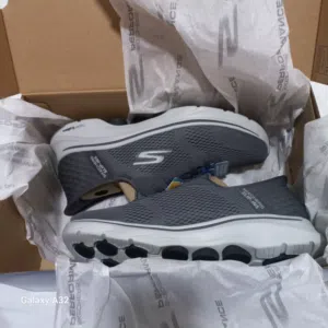 حذاء SKECHERS طبي خاص لمشي أصلي صنع فيتنام