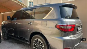 للبيع  نيسان باترول بلاتينيوم V6 موديل 2023