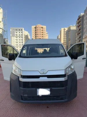 Used Toyota Hiace in Kuwait City