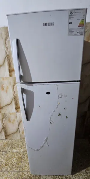 ثلاجة للبيع