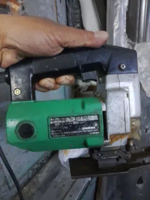 مكبس هواء منشار تخريقه