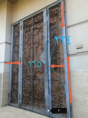 باب حديد كبير للبيع