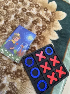 للبيع لعبة xo ودفتر ملاحظات