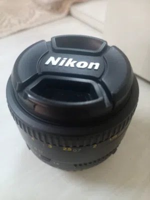 عدسه كاميرا Nikon