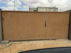 باب حديد للبيع