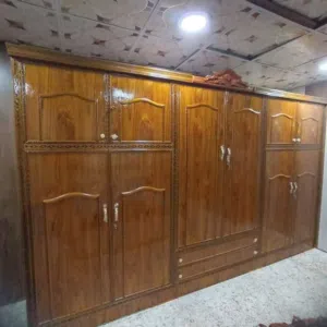. كناتير صاج بشغل مرتب وجودة تعيش وجه 4 ملم + صاج داخل وخشب عادي قاعدة بلوك + ظهر جرجوبة برغي