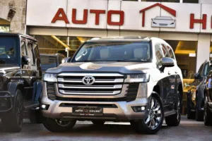 تويوتا لاندكروزر GXR بحالة الوكالة 2022 Toyota Land Cruiser GXR 70th Anniversary