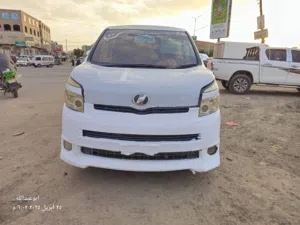 Used Toyota Voxy in Sana'a