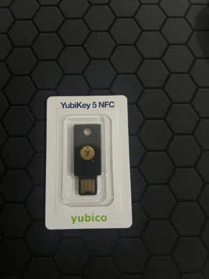 Yubico YubiKey 5 NFC