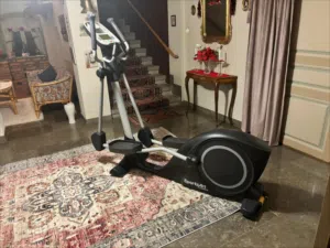 sport art Cross trainer commercial