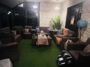 طقم راتان مستعمل بحالة ممتازة للبيع