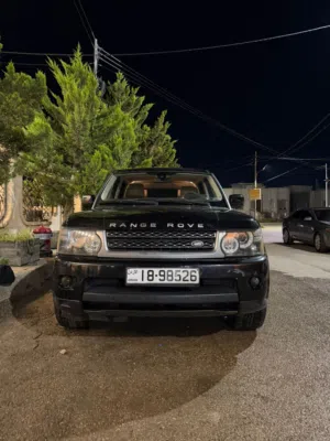 لاند روفر HSE V8 2011 سوداء، خليجي، مرخصة، تم إعادة دهان جزئياً، SUV بمواصفات عالية