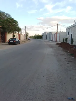 Farm . 2000 m2 . Landlord4