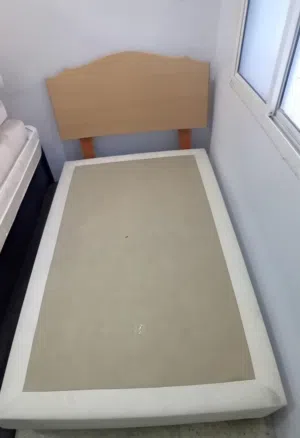 سرير بحاله جيده للبيع