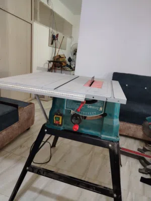 عدة منجره صغيره للبيع المستعجل منشار طاوله توتال منشار رأسي سحب منشار سيكل شحن فرود بسامير وكلبسات