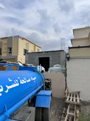 تنكر ، صهريج مياه ،  Water tanker ( نوفر مياه صالحه للشرب) في ( الموالح- الحيل- الخوض- الرسيل)