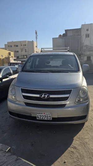 للبيع هونداي H1 موديل 2014