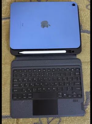 Apple iPad 10 64 GB in Khafji