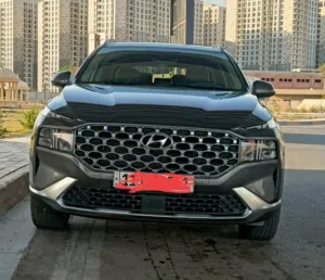 هيونداي سنتافي 2023 بلك إن هايبرد Limited
