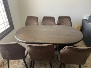 طاولة طعام مع ستة كراسى Dinning Table with Six Chairs