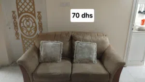 كنبة بحالة جيدة