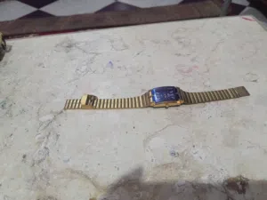 ساعه رجالي ذهبي