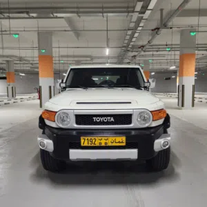 Used Toyota FJ in Muscat