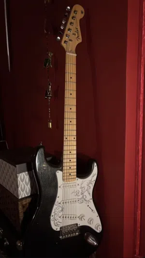 مستعمل بحالة ممتازة Finder Stratocaster